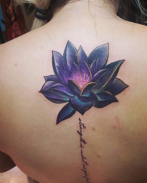 50 top idées de tatouages fleur de lotus 16