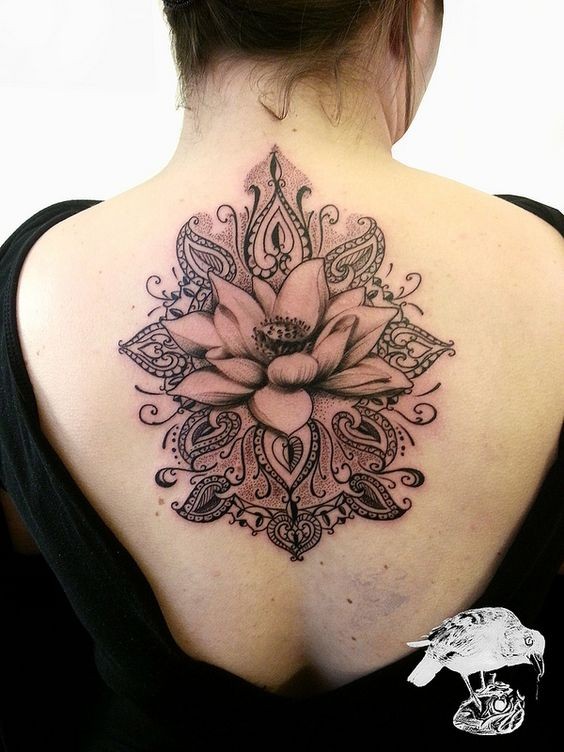 50 top idées de tatouages fleur de lotus 19