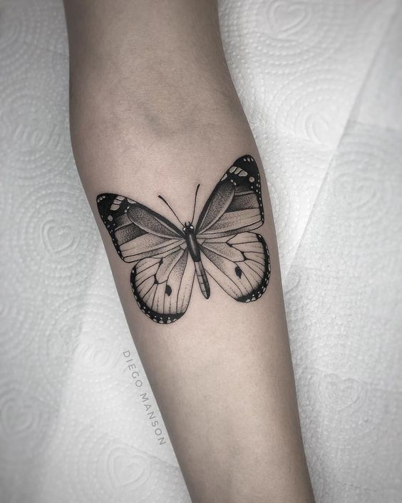100 top idées de tatouages papillons originaux 23