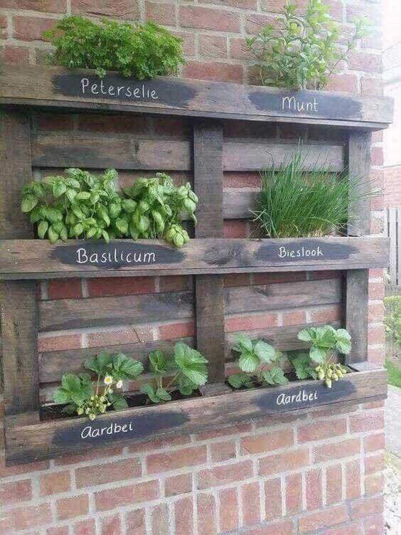28 idées pour fabriquer une jardinière en palettes 26 28 idées pour fabriquer une jardinière en palettes 26