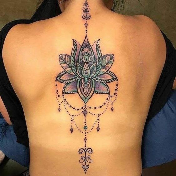 50 top idées de tatouages fleur de lotus 29