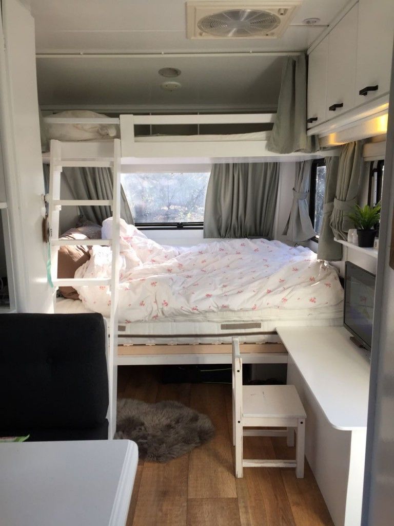 30 vans aménagés qui se transforment en caravane 4