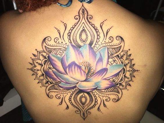 50 top idées de tatouages fleur de lotus 4