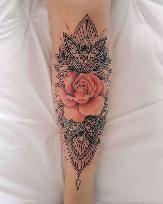 50 top idées de tatouages fleur de lotus 42