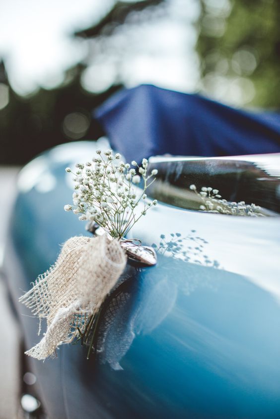43 idées de décorations de voitures de mariage 5