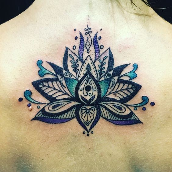 50 top idées de tatouages fleur de lotus 6