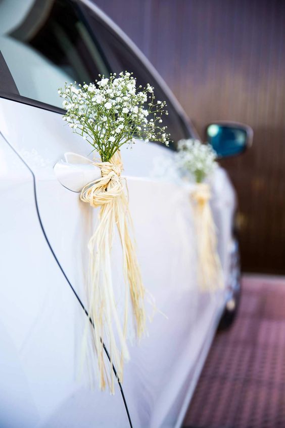 43 idées de décorations de voitures de mariage 7