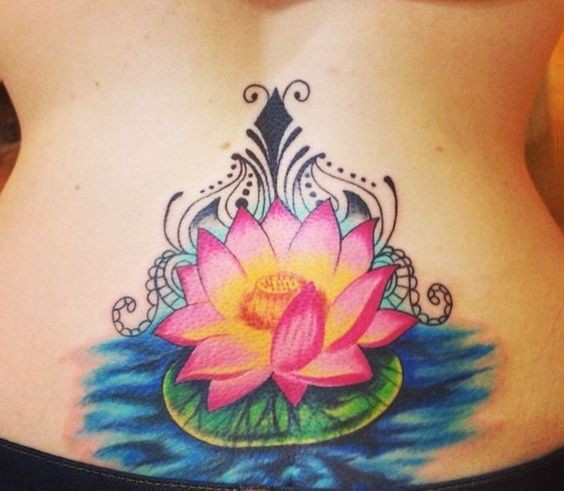 50 top idées de tatouages fleur de lotus 7