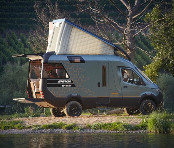 30 vans aménagés qui se transforment en caravane 10