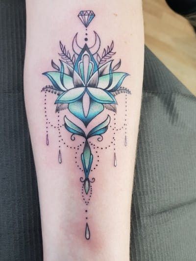 50 top idées de tatouages fleur de lotus 10