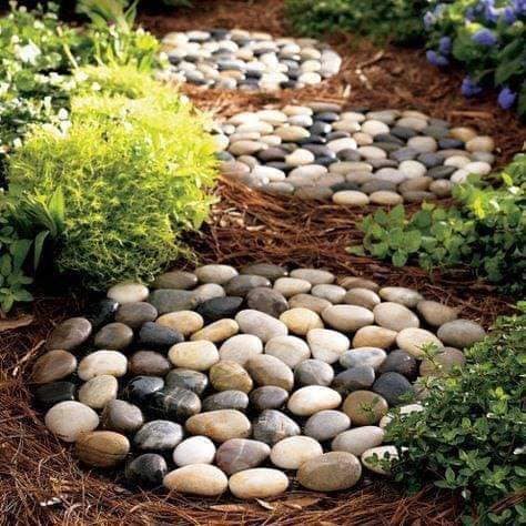 79 top idées pour décorer le jardin avec des pierres 72