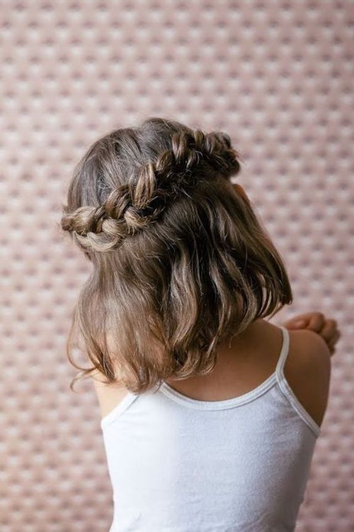 33 idées de jolies coiffures pour petites filles 12