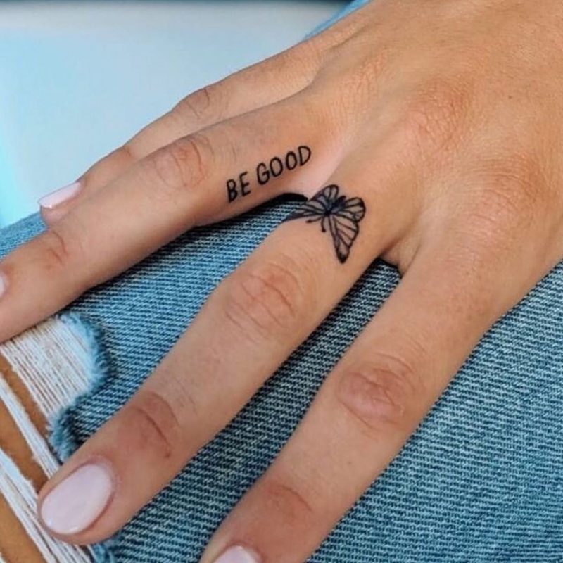 Les 100 plus beaux tatouages pour femmes 32
