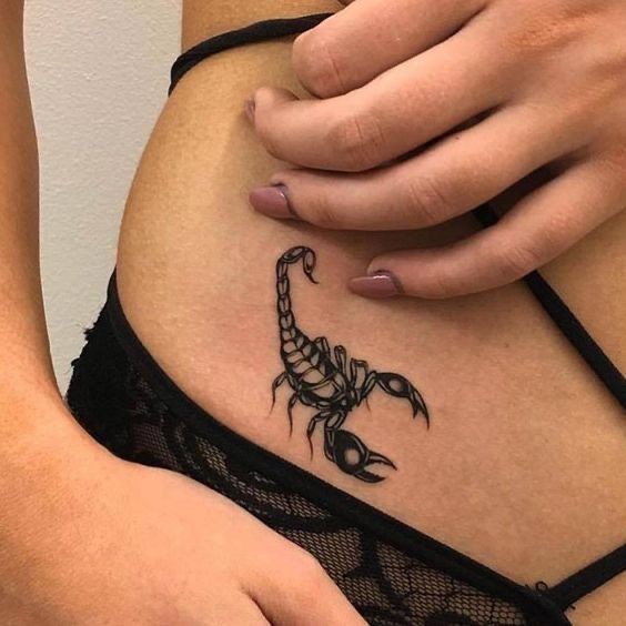 Les 50 plus beaux tatouages scorpion 12