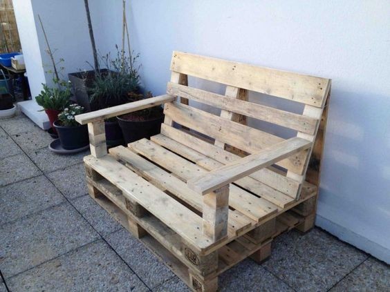 15 idées de bancs en bois trop beaux à faire soi-même 14