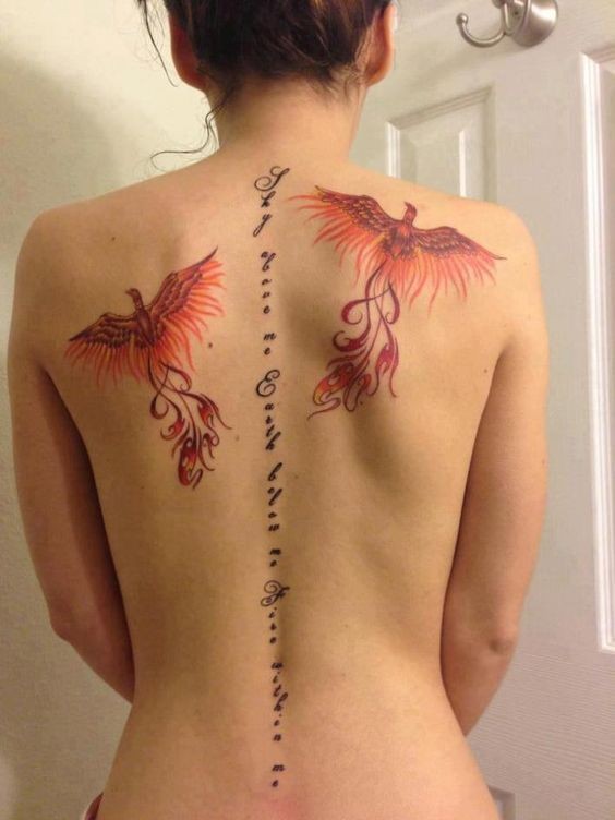 Les 100 plus beaux tatouages dos femme 20 Les 100 plus beaux tatouages dos femme 20