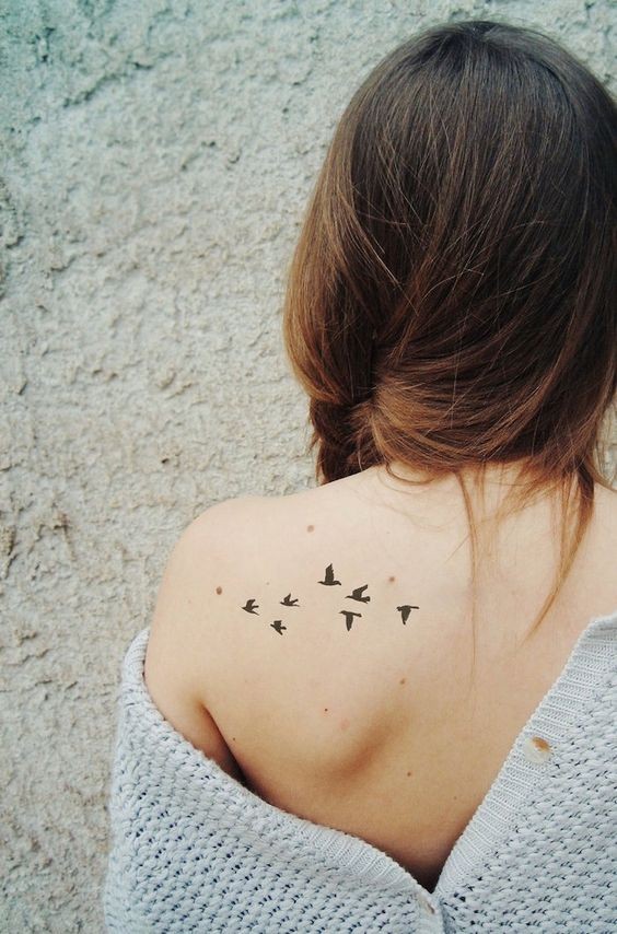 Les 100 plus beaux tatouages dos femme 2