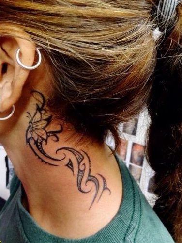 50 top idées de tatouages cou pour femme 29
