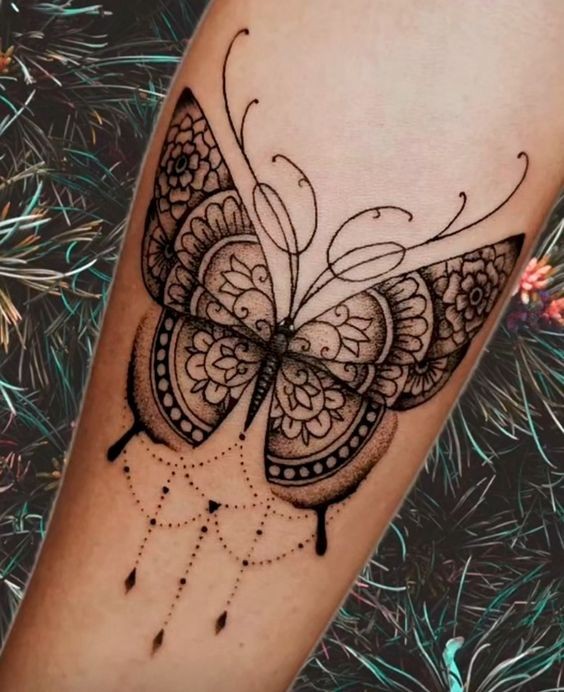 Les 100 plus beaux tatouages mandala pour femme 30