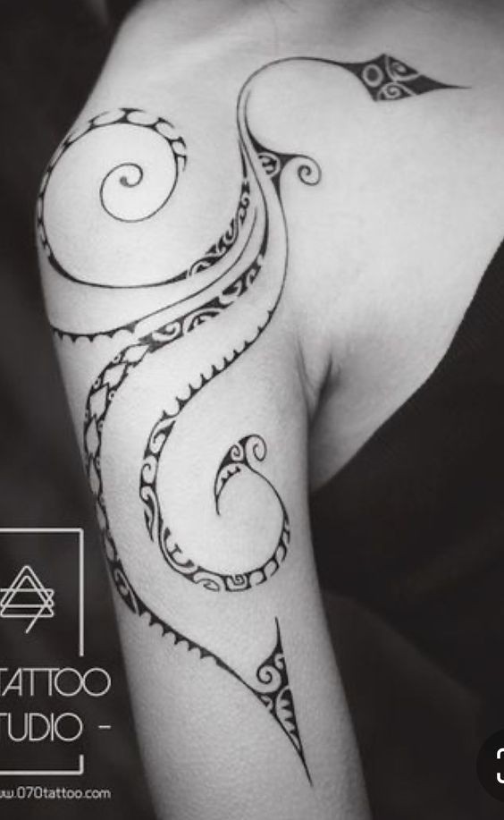 50 top idées de tatouage maori pour femme 3