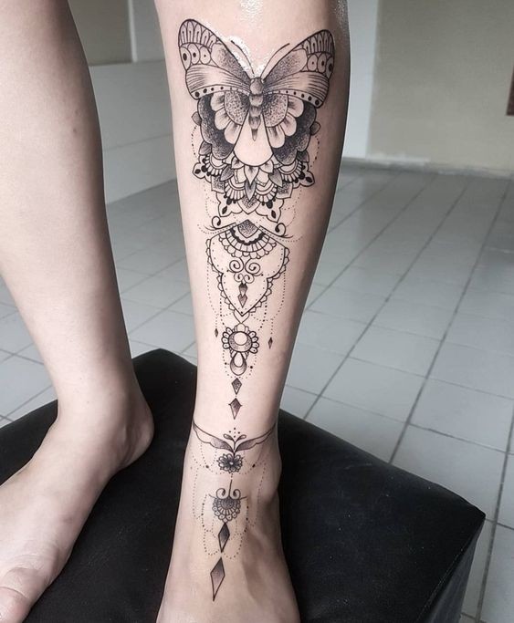 Les 100 plus beaux tatouages mandala pour femme 3