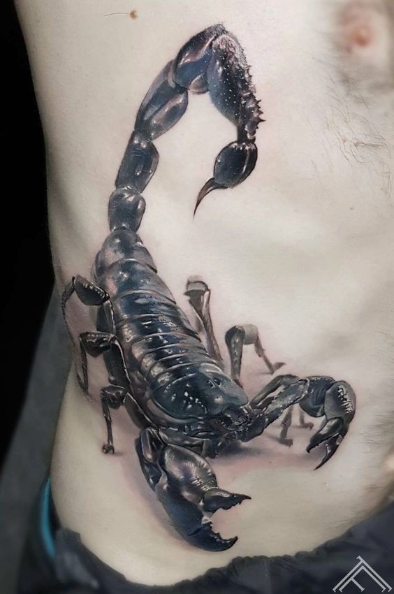 Les 50 plus beaux tatouages scorpion 32