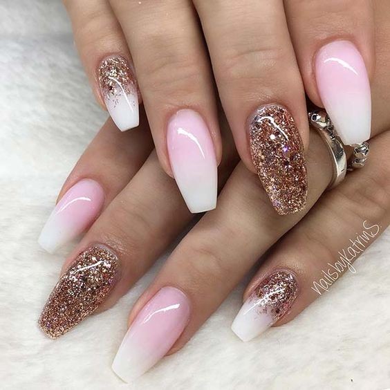 Les 50 plus belles idées d'ongles de mariage 34