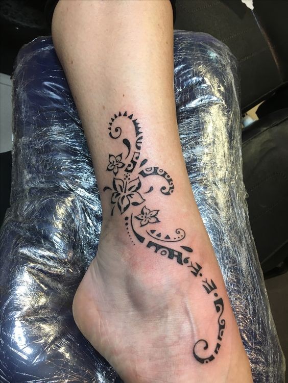 50 top idées de tatouage maori pour femme 35