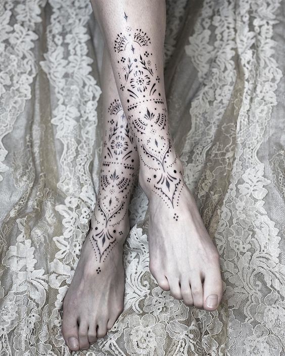 Les 100 plus beaux tatouages mandala pour femme 35