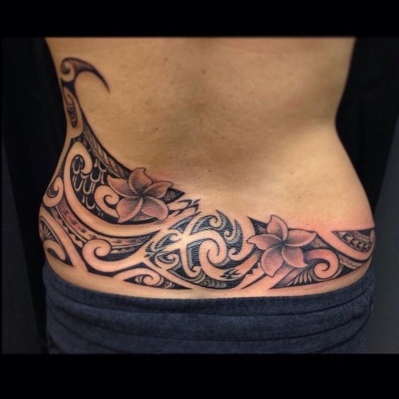 50 top idées de tatouage maori pour femme 39