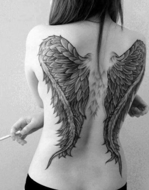 Les 100 plus beaux tatouages dos femme 4 Les 100 plus beaux tatouages dos femme 4