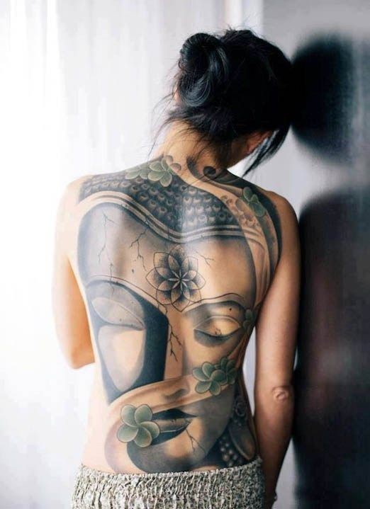 Les 100 plus beaux tatouages dos femme 42 Les 100 plus beaux tatouages dos femme 42