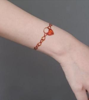 Les 100 plus beaux tatouages bracelet femme 53