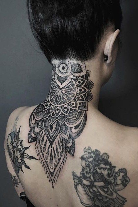 Les 100 plus beaux tatouages dos femme 57