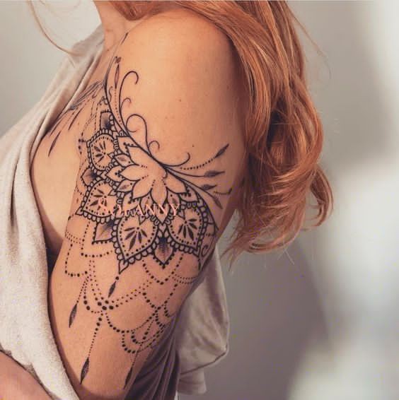 Les 100 plus beaux tatouages mandala pour femme 69
