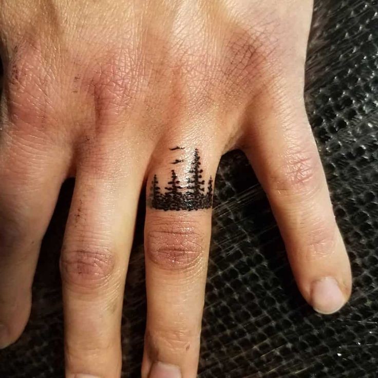 Les 100 plus beaux tatouages de doigts 75