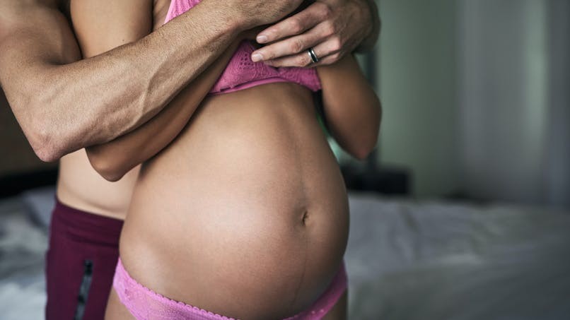 15 idées pour annoncer sa grossesse au papa 9