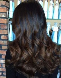 Les 29 plus beaux balayages chocolat sur cheveux noir 38