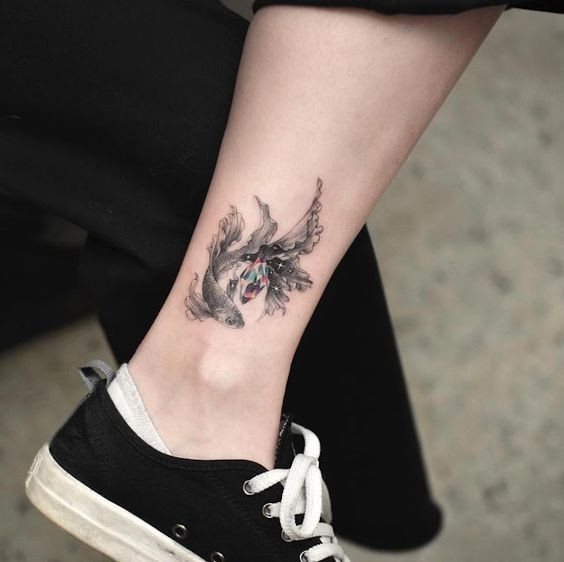 Les 100 plus beaux tatouages cheville femme 23