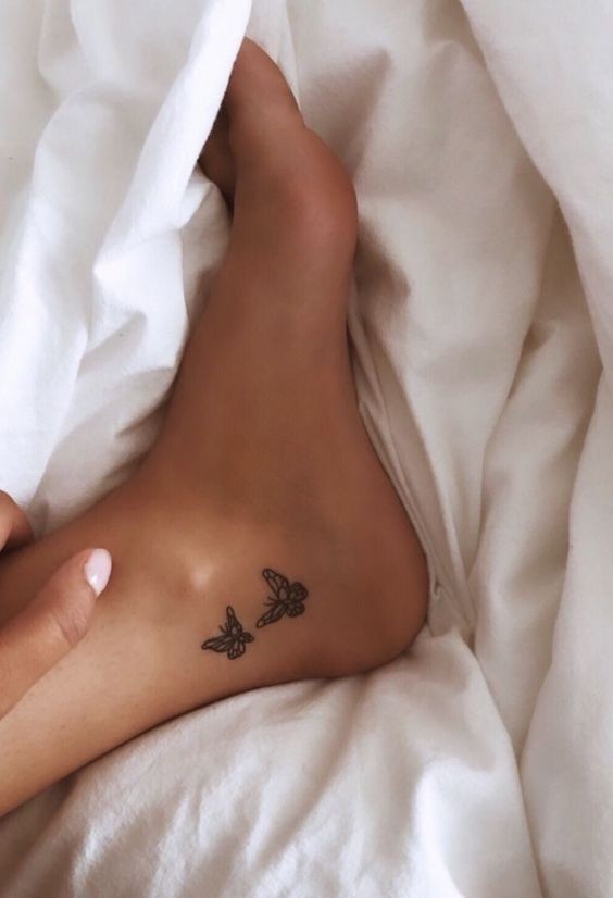 Les 100 plus beaux tatouages cheville femme 26
