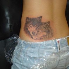 Les 100 plus beaux tatouages loup pour femme 31