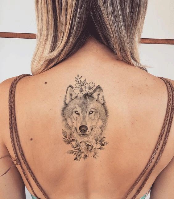 Les 100 plus beaux tatouages loup pour femme 55