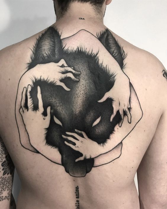 Les 100 plus beaux tatouages loup pour femme 71