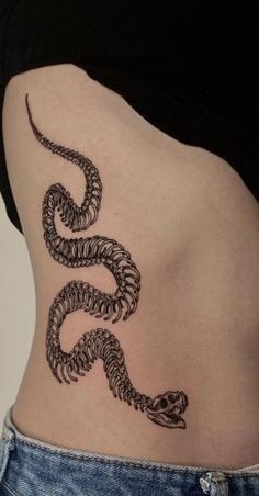 100 top idées de tatouages serpents 13