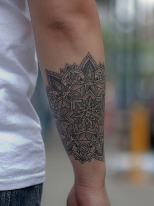 Les 50 plus beaux tatouages mandala 14