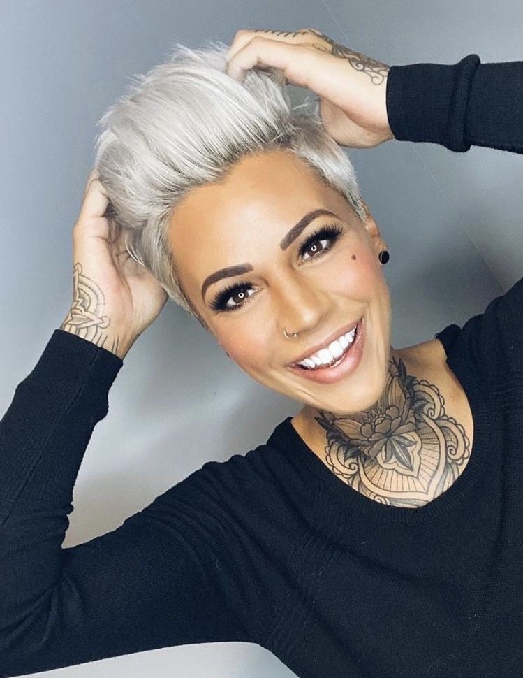 Les 50 plus beaux balayages sur cheveux courts 15 Les 50 plus beaux balayages sur cheveux courts 15