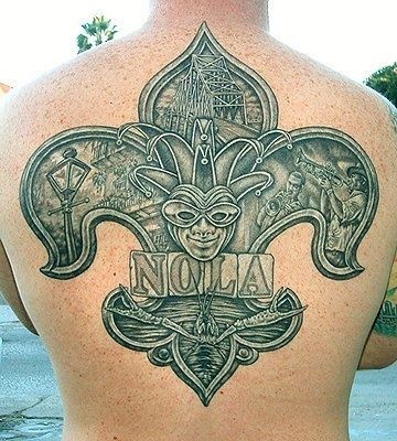 Les 50 plus beaux tatouages fleurs de lys 16 Les 50 plus beaux tatouages fleurs de lys 16