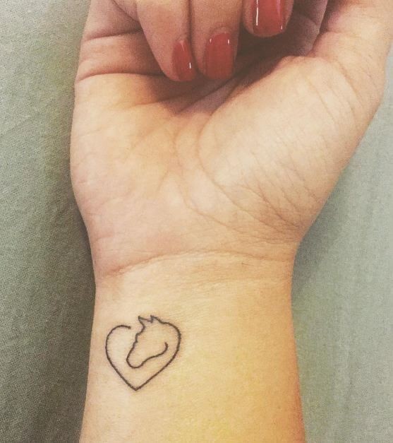 100 top idées de tatouages minimalistes 2 100 top idées de tatouages minimalistes 2