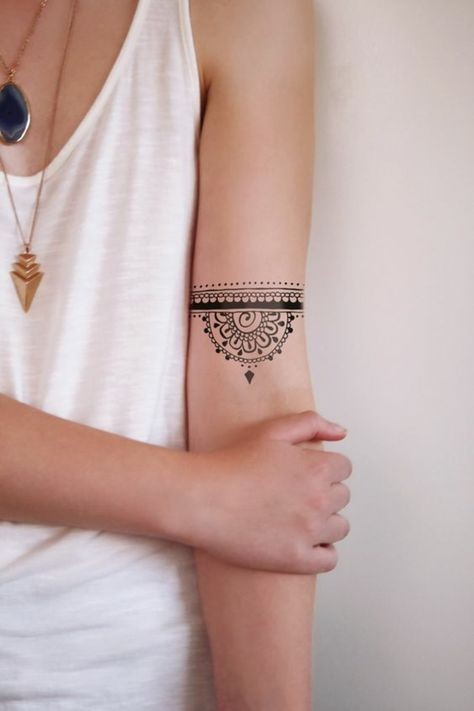 50 top idées de tatouages bracelet 28