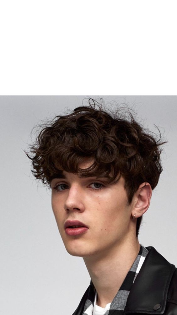 Les 52 plus belles coiffures curly hair homme 28